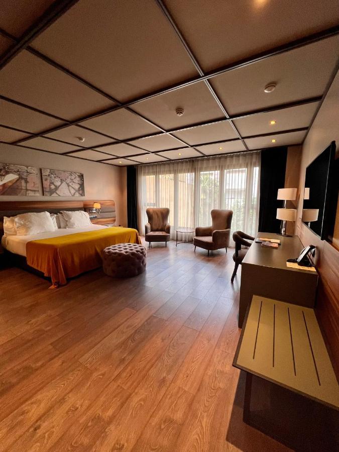 Hotel Nord 1901 Херона Екстериор снимка